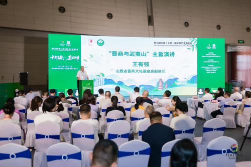 1751946014-f5dfe6a454e3770