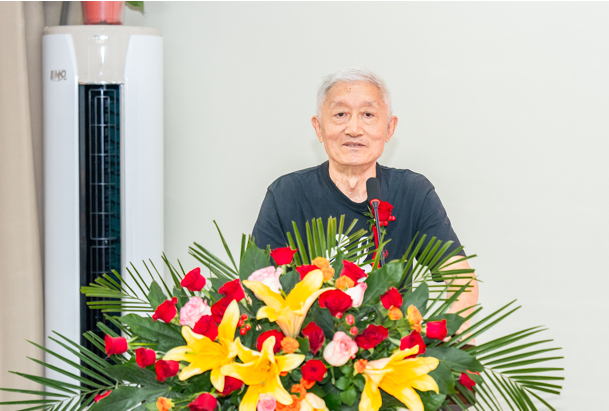 1758706667-d820df311eeff53